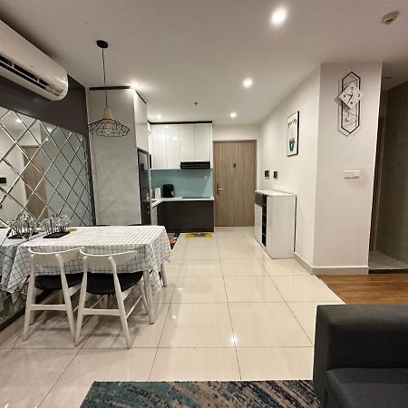 Can Ho 2Pn Day Du Tien Nghi-Vinhomes Grand Park Quan 9 Go Cong Eksteriør bilde